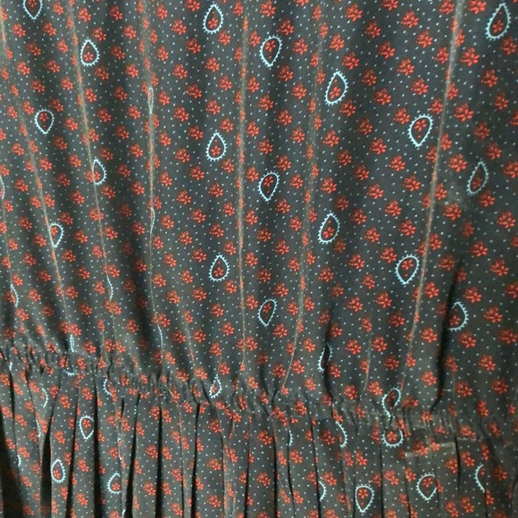 Forever 21 Navy Paisley Print Dress - Picture 2 of 3